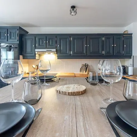 Ideal Location - Paris A 01 Apartment